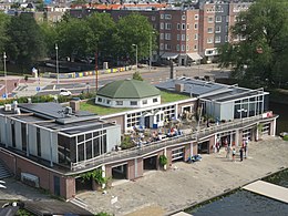 Clubgebouw Roei- en Zeilvereniging De Amstel te Amsterdam.