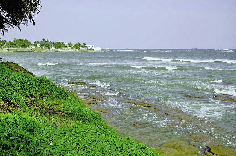 File:Coast at Takoradi 2011 B006.jpg