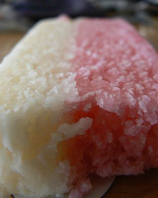 <span class="mw-page-title-main">Coconut ice</span> Dessert