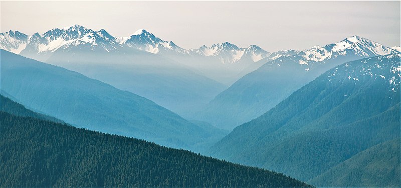 File:Crystal Peak, Chimney Peak, Mount Dana.jpg