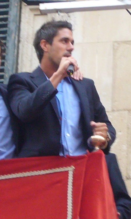 Dani Bautista en el Ayuntamiento de Alicante en 2010 edit.jpg