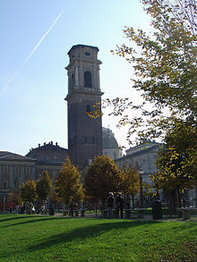 Slika:Duomo_of_Turin_from_gardens.jpg