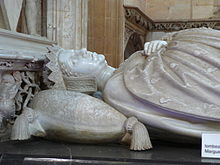 Margaret of Austria wearing her hat on her tomb by Conrad Meit Eglise de Brou4 marguerite d'autriche.jpg