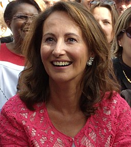 Fête de la Fraternité 2009 - Ségolène Royal et Najat Belkacem by Mikani-crop