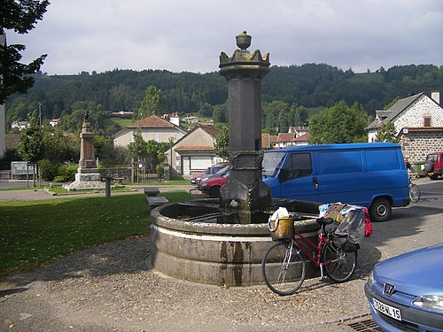 Rideau métallique Saint-Simon (15130)