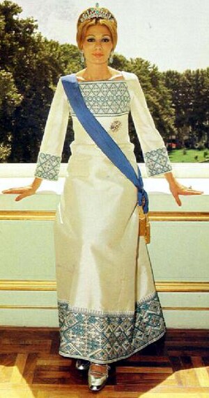 Farah Pahlavi