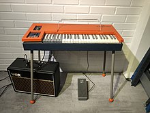 Farfisa Fast 2 plugged to an Vox AC-10 Tube amp Farfisa Fast 2 .jpg