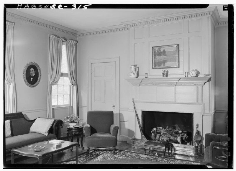 File:February, 1963 FIREPLACE, FIRST FLOOR. - Withers House, 622 Highmarket Street, Georgetown, Georgetown County, SC HABS SC,22-GEOTO,11-6.tif