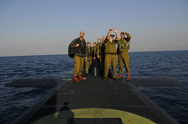 Then-IDF chief-of-staff, Benny Gantz, reviewing a Dolphin-I submarine, in 2014.