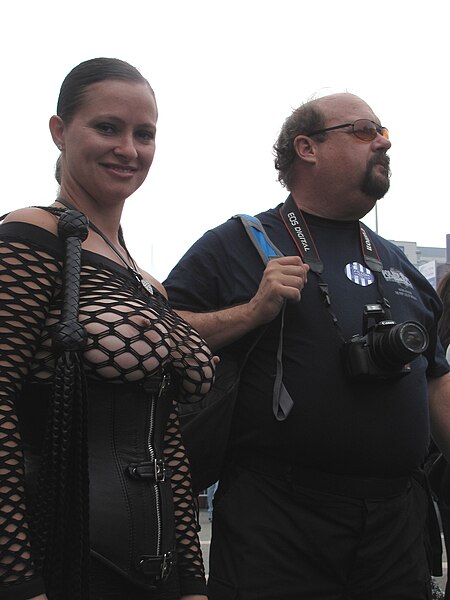 File:Folsom Street Fair IMG 7316.jpg