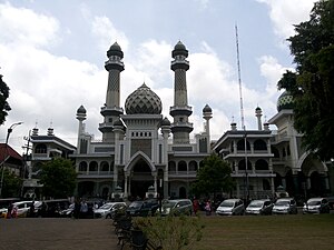 Vorderseite der Großen Moschee