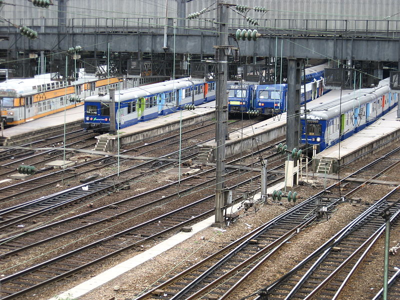 File:Gare St Lazare 01.jpg