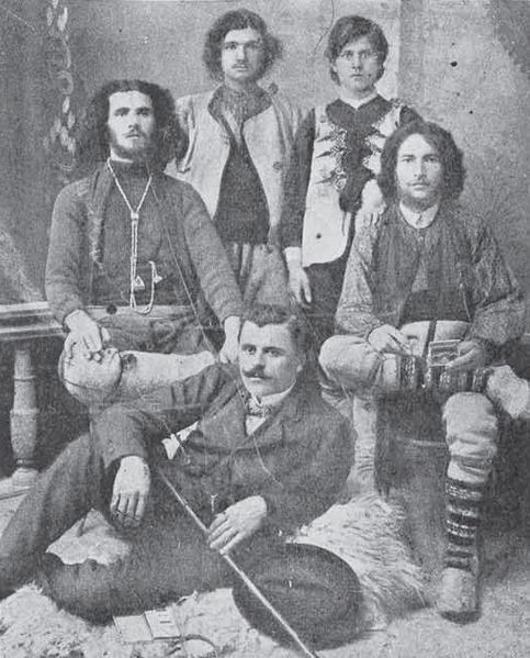 File:Georgi Muchitanov Taki Nikolov and others IMARO.jpg