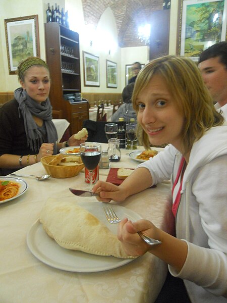 File:Giant Calzone (5986639651).jpg