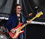 Glenn Hughes - 2011.jpg