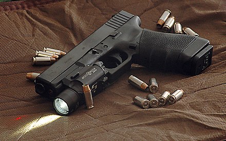 A Glock 22 semi-automatic pistol chambered in .40 S&W