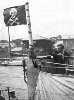 HMS <i>H5</i> 1918 British Royal Navy H class submarine