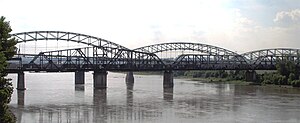 Hannibal-bridge1.jpg