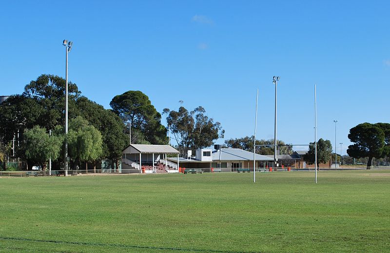 File:HayRugbyLeagueGround.JPG