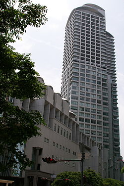 新日本海フェリー本社があるハービスOSAKAオフィスタワー（大阪市北区）