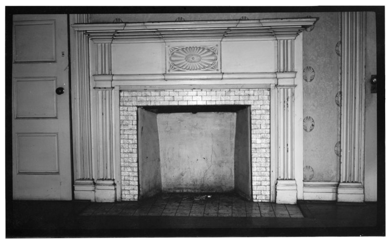 File:Historic American Buildings Survey, Dec., 1936, Walter H. Cassebeer, Photographer, DETAIL OF PARLOR MANTLE. - Dr. Andrews House, 272 Washington Street, Binghamton, Broome County, NY HABS NY,4-BING,1-3.tif