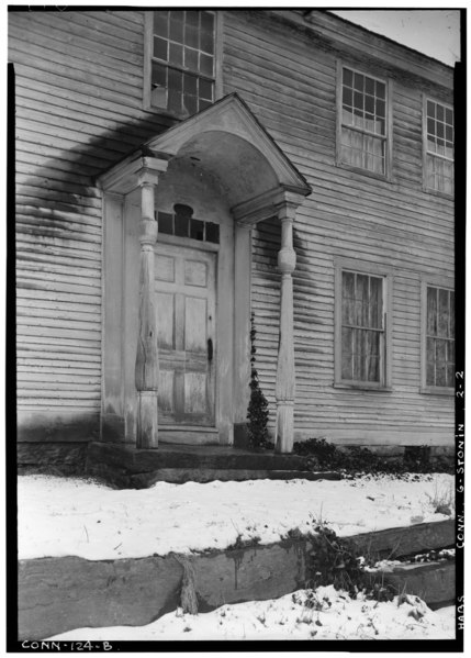 File:Historic American Buildings Survey (Fed.) Stanley P. Mixon, Photographer Mar. 28, 1940 (B) EXT. DETAIL ENTRANCE PORCH AND DOORWAY - House, Post Office Vicinity, North Stonington HABS CONN,6-STONIN,2-2.tif