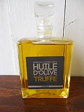 Huile d'olive à la truffe.