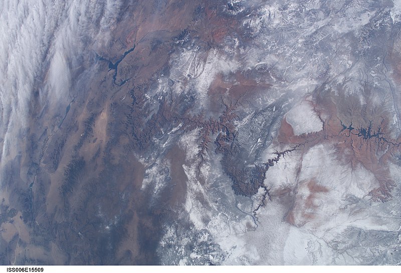 File:ISS006-E-15509 - View of Arizona.jpg