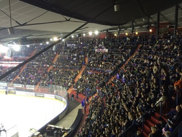 Match between Vålerenga and Stavanger Oilers on 28 December 2015.