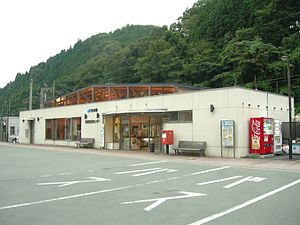 Jrwest Hiyoshi-Station.jpg