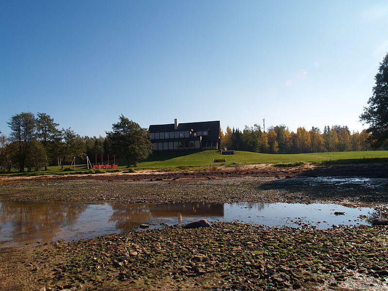 File:Kärdla, Rannapaargu.JPG