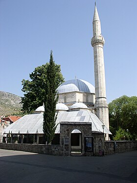 Mostar'daki Karađöz bey Camii makalesinin açıklayıcı görüntüsü