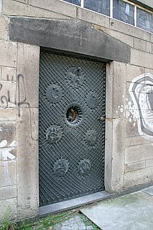 Portal of Klein St. Martin, Cologne Klein stmartin portal 2006.jpg