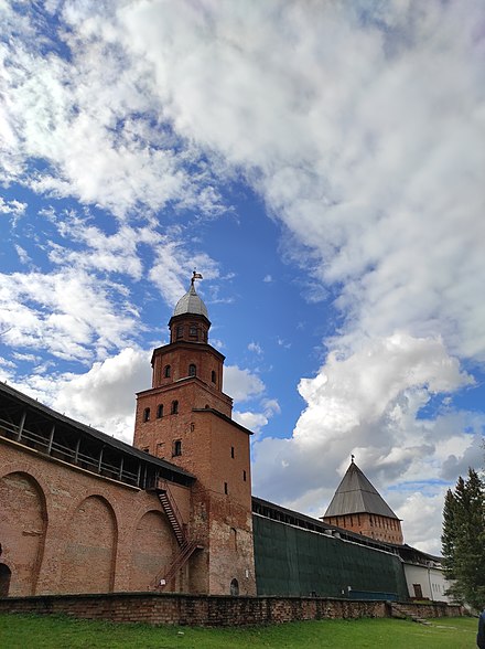 Medieval walls of the Novgorod Kremlin from the late 15th century. The Kokui tower (left) dates from the 17th century; its name is of Swedish origin.