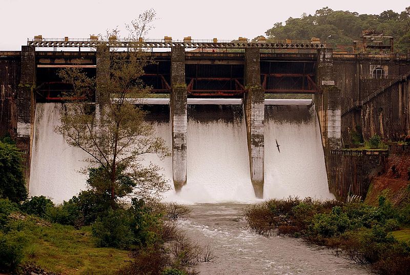 File:Kuttiadi Dam.jpg