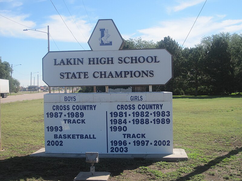 File:Lakin High School champions sign IMG 5841.JPG