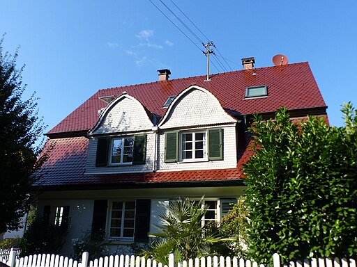 Ludwigsburg, Goetheplatz 10, Doppelwohnhaus