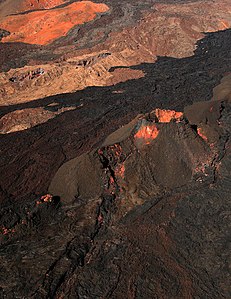 Mauna Loa from the air.jpg