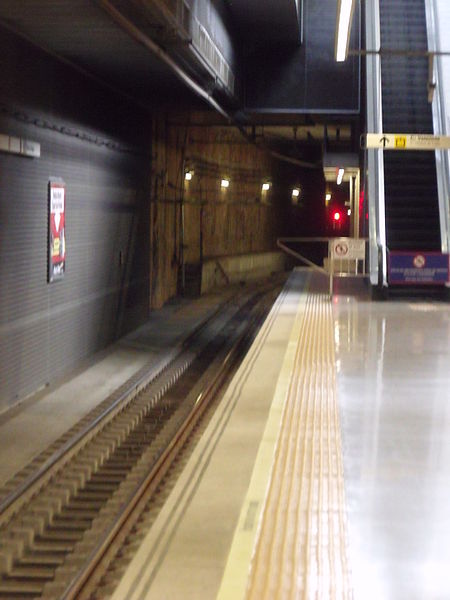 File:Metrovalencia MMXIV 84.JPG