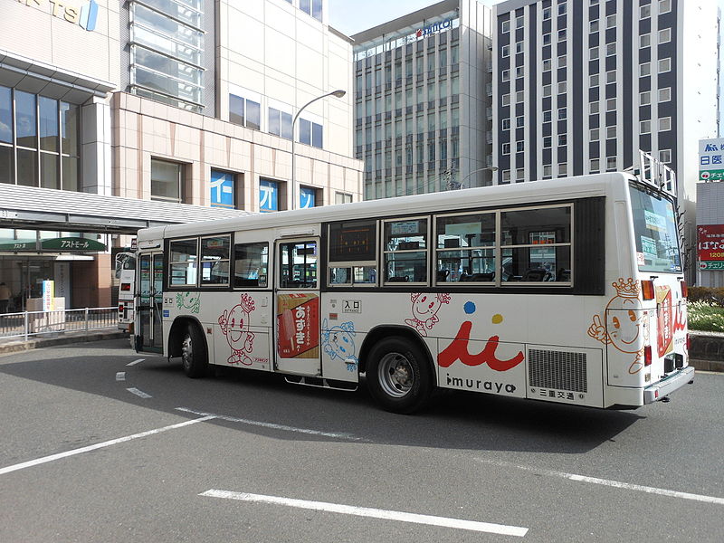 File:Mie Kotsu bus with Imuraya.jpg