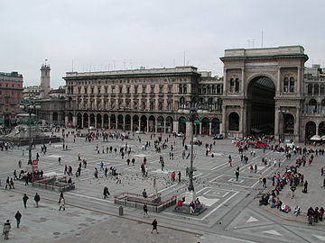 Piazza milano. : Площадь Пьяцца-Дуомо. Площадь Дуомо в Милане.