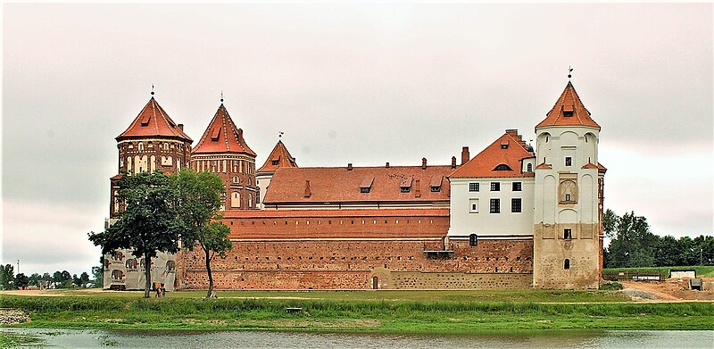 File:Mir-Castle.jpg