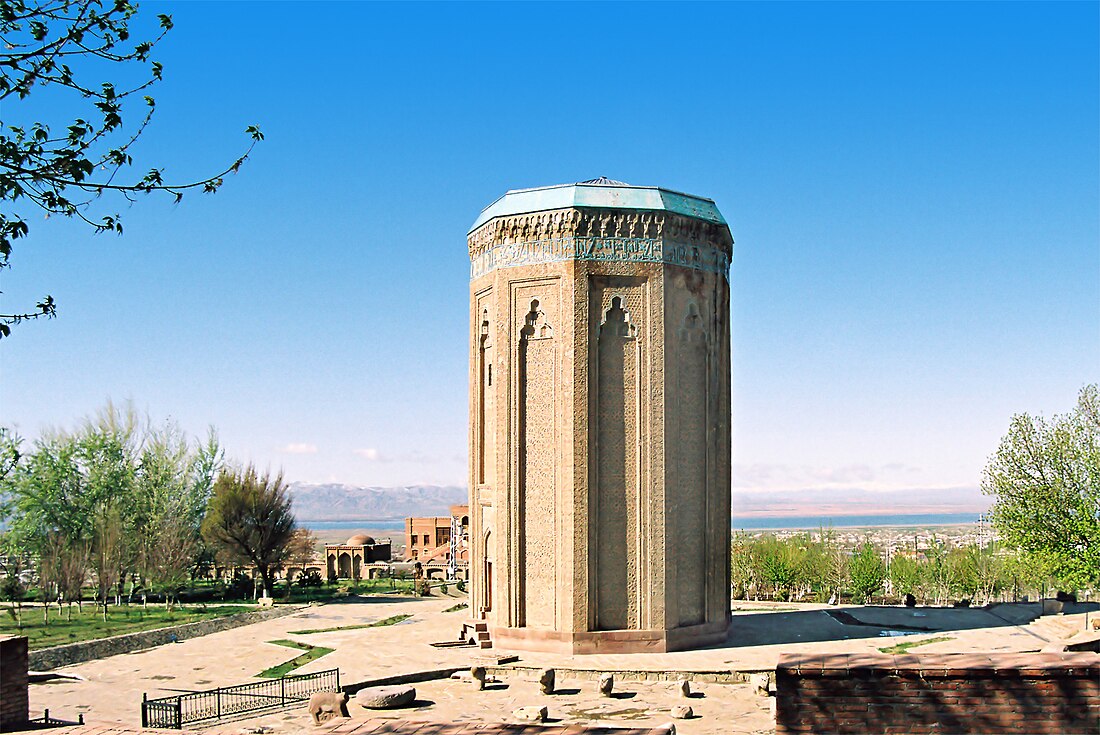 Architectural school of Nakhchivan