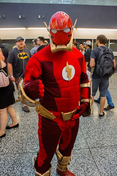 File:Montreal Comiccon 2016 - The Flash (27643901323).jpg