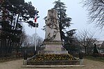 Krigsminnesmerke, Le Perreux-sur-Marne, Place de la Liberation