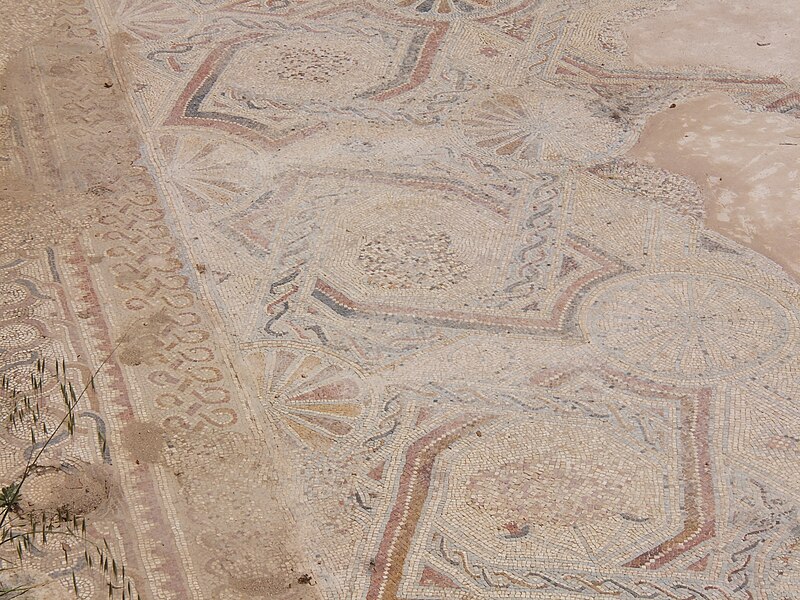 File:Mosaic floor of Khan.jpg