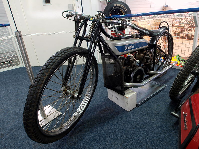 File:Motor-Sport-Museum am Hockenheimring, Douglas motorcycle.JPG