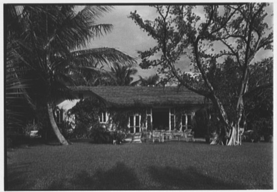 File:Mrs. Benjamin Rogers, Thatchcote, residence in Palm Beach, Florida. LOC gsc.5a04679.tif