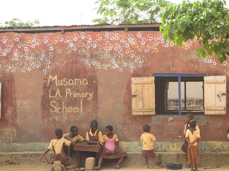 File:Musama Primary School, Hohoe, 2011.jpg