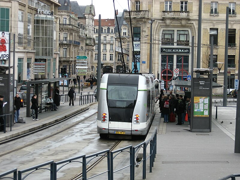 File:Nancy TVR 2009 2.jpg